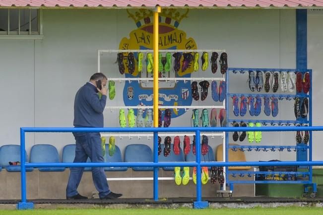 Entrenamiento de la Unión Deportiva en Barranco ...