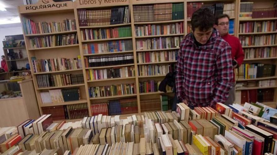 Zona de libros reutilizados.