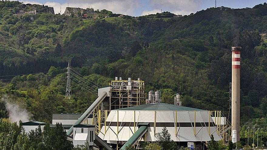 La central térmica de La Pereda, en Mieres.