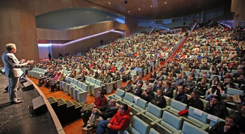 El presidente del Celta apela a la "voluntad política" para conseguir un estadio que "sea del Celta"