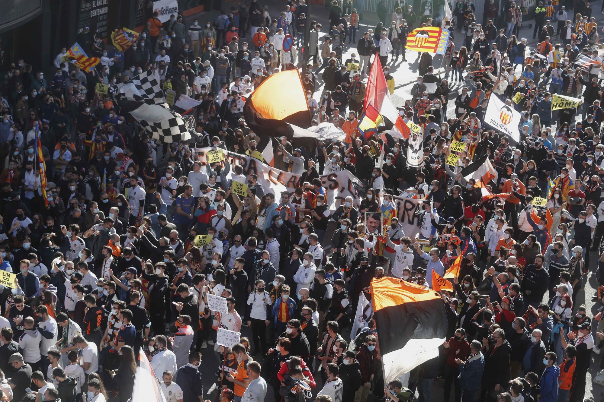 La manifestación valencianista contra Peter Lim (segunda parte)