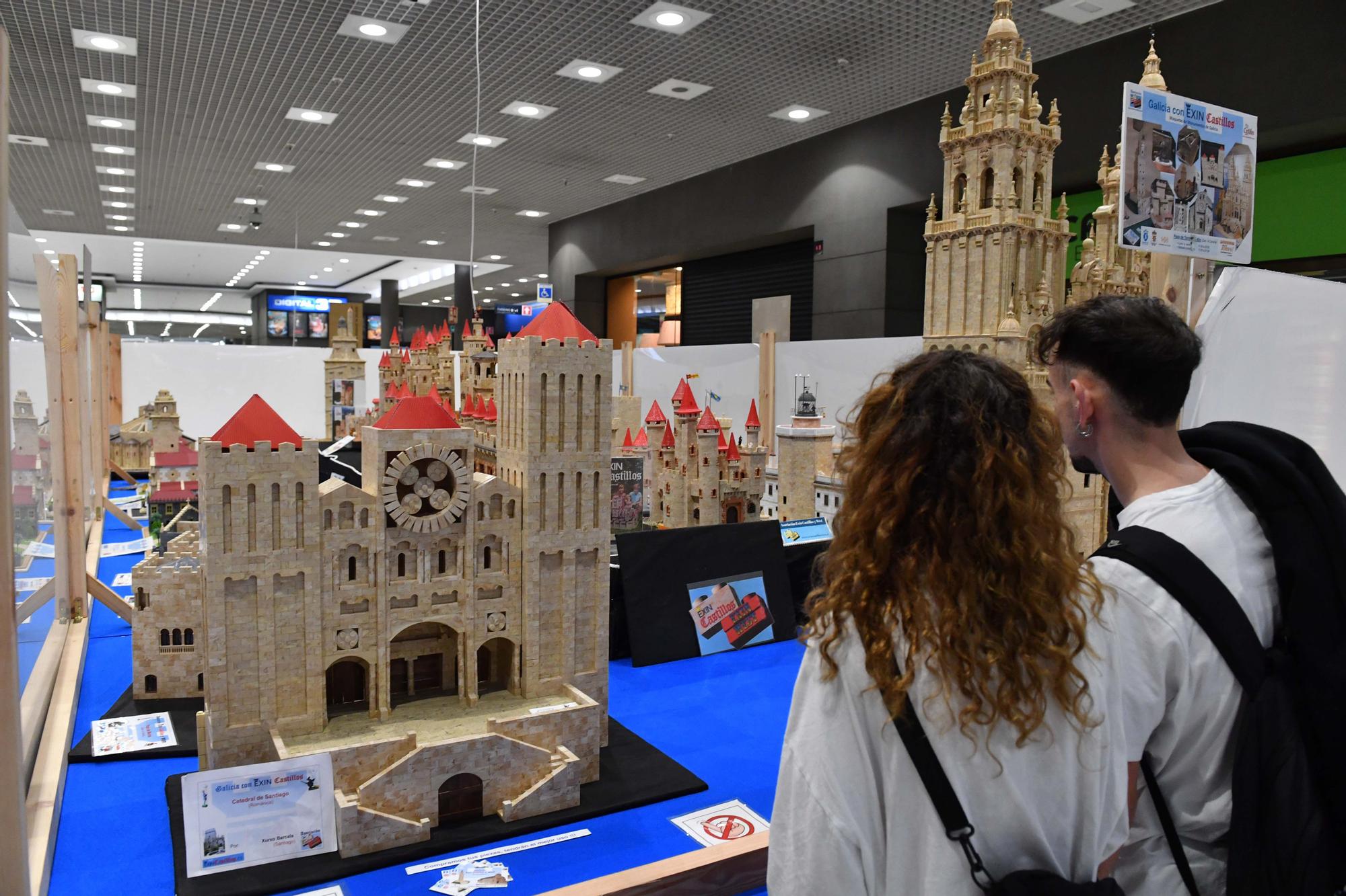 Exposición de réplicas de edificios gallegos hechas con Exin Castillos