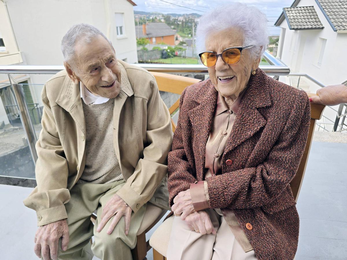 Paco y Carmen, el matrimonio centenario de Nigrán que murió en unos días Paco y Carmen, el matrimonio centenario de Nigrán que murió en unos días