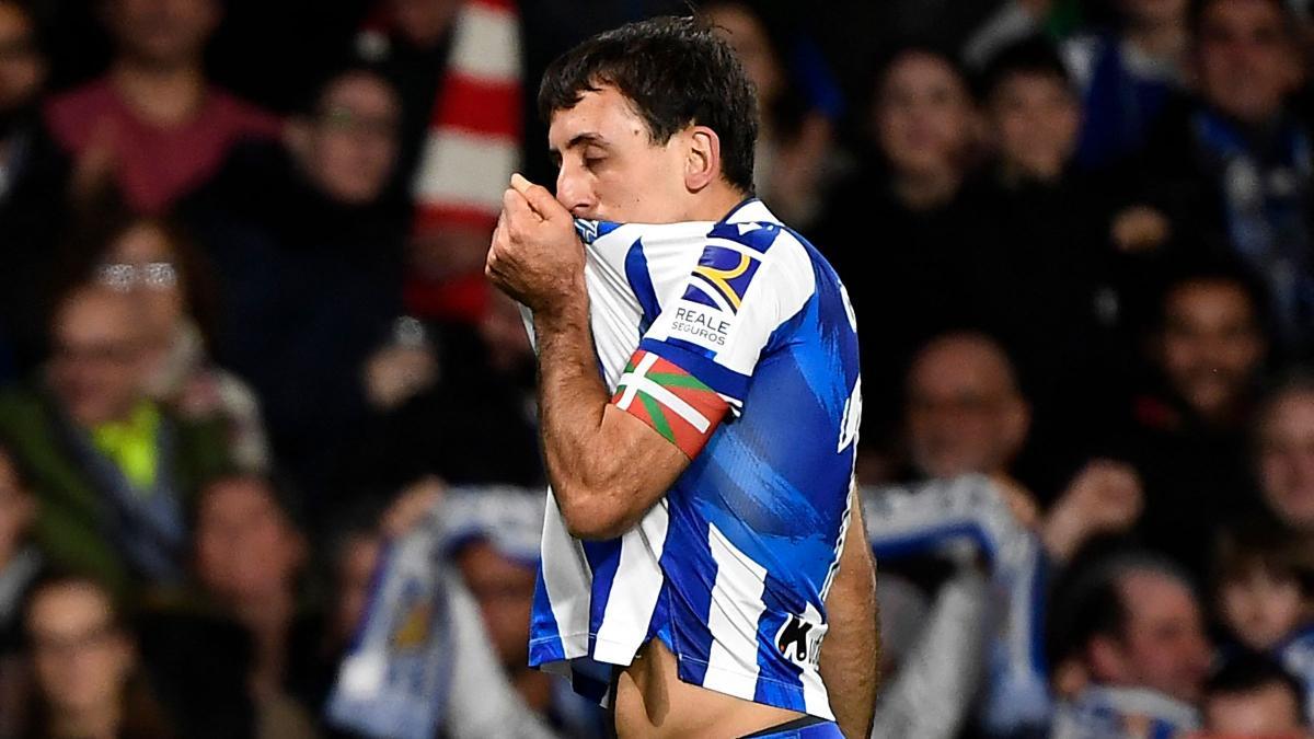 Mikel Oyarzabal ha firmado un nuevo contrato con la Real Sociedad