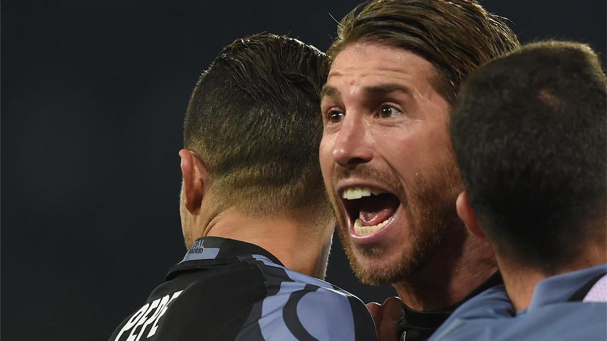La celebración de Sergio Ramos tras uno de sus goles al Nápoles