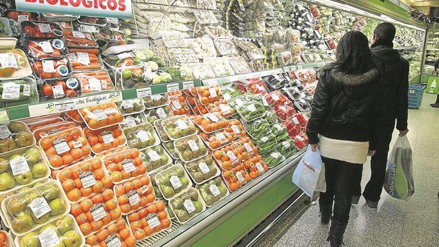 Los productos frescos ya salen más del súper que del mercado