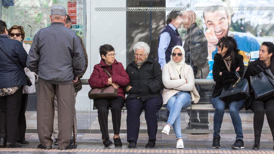 Alicante pasa en dos semanas de noches &quot;tropicales&quot; a una mínima de 6,3 grados