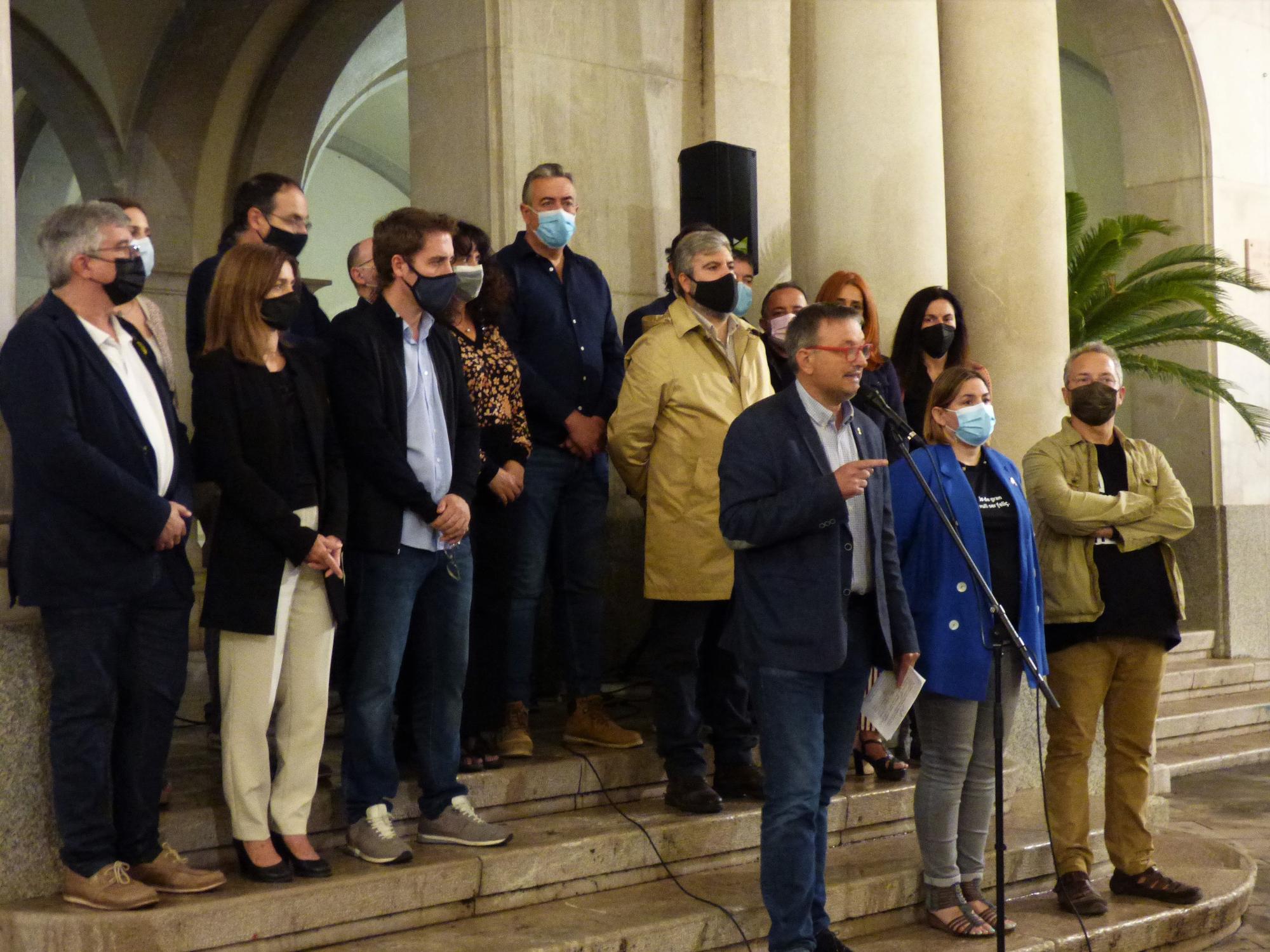 Concentració Free Puigdemont a Figueres