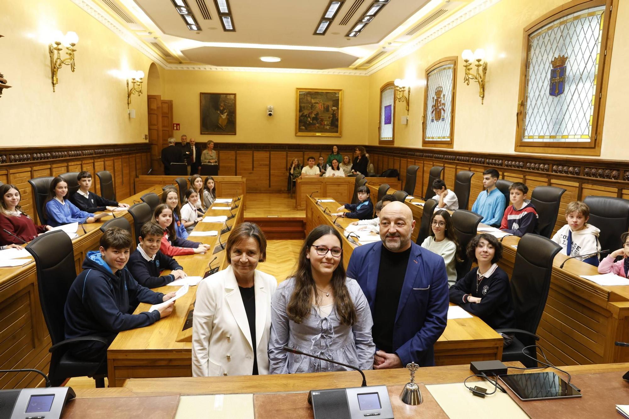 El Pleno del Consejo Municipal de Infancia y Adolescencia de Gijón, en imágenes