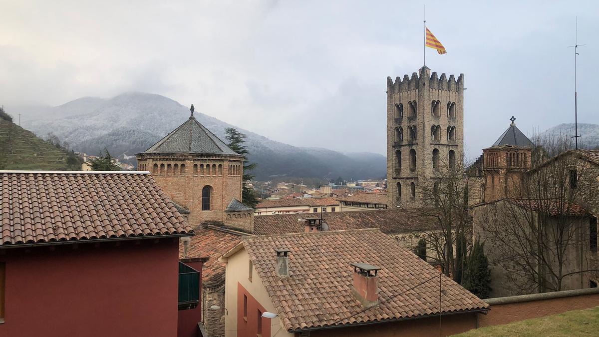 La neu ha fet acte de presència a Ripoll