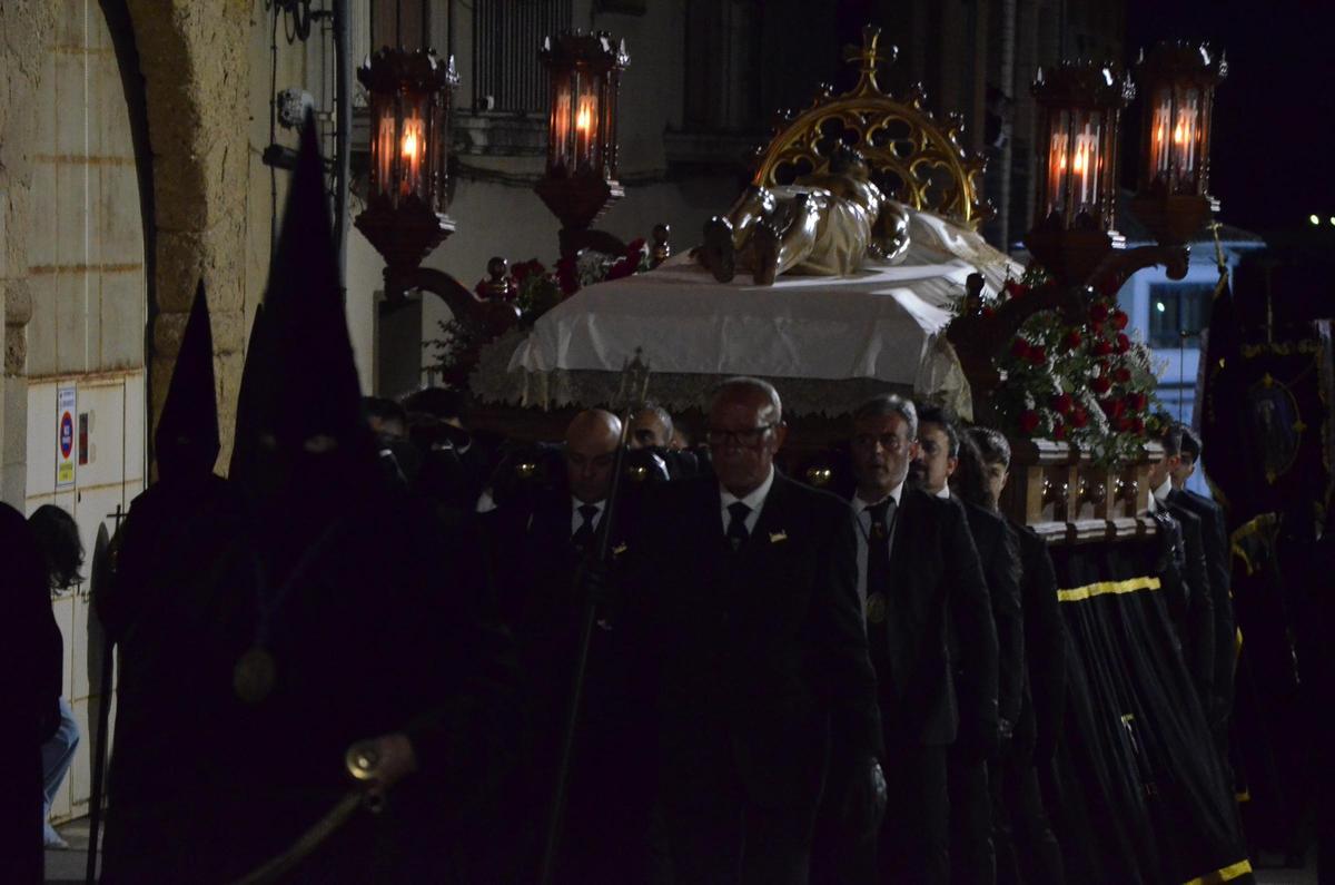 La Procesión de las Tinieblas de Benavente, en imágenes