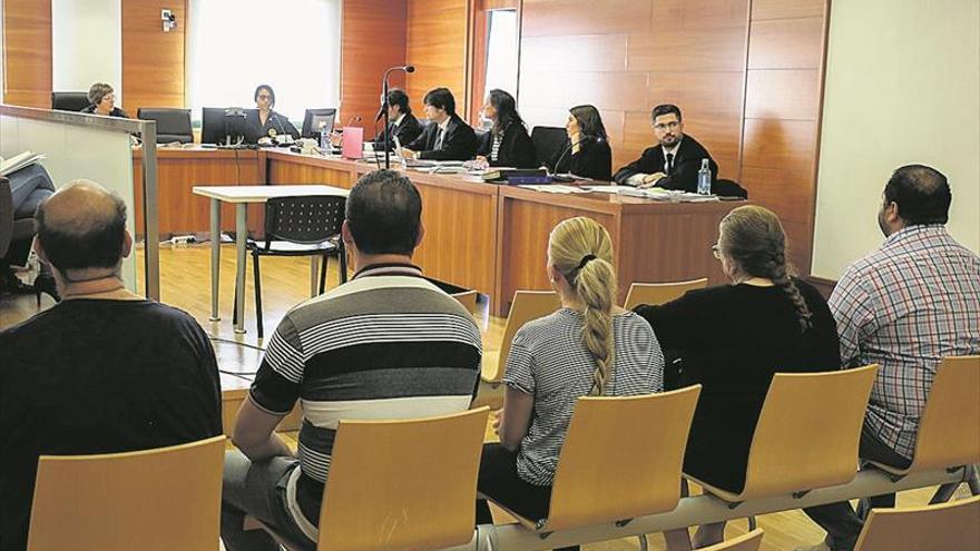 El fiscal habla de asesinato a sueldo en Vinaròs y los acusados lo niegan