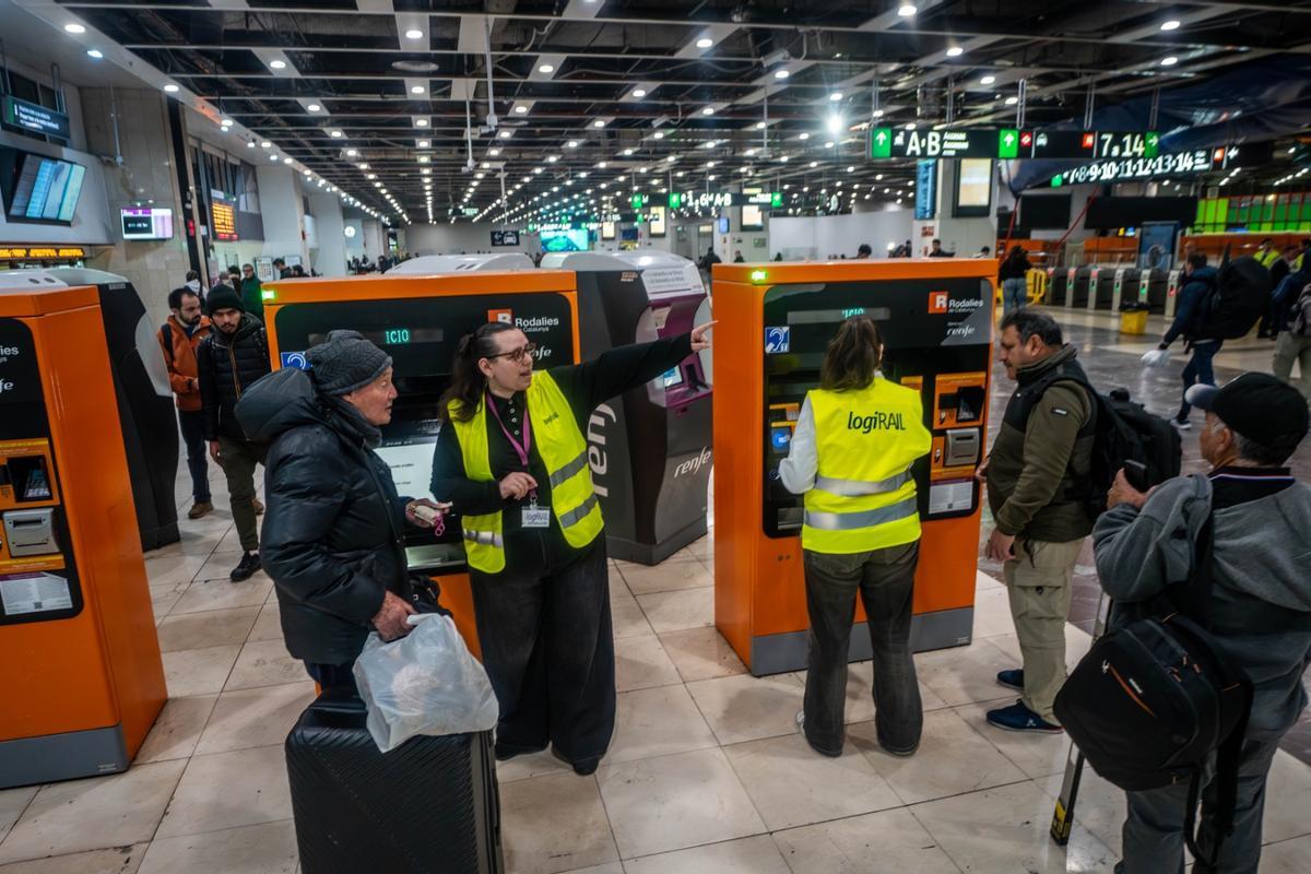 Entra en servicio el abono gratuito de Rodalies por el caos ferroviario