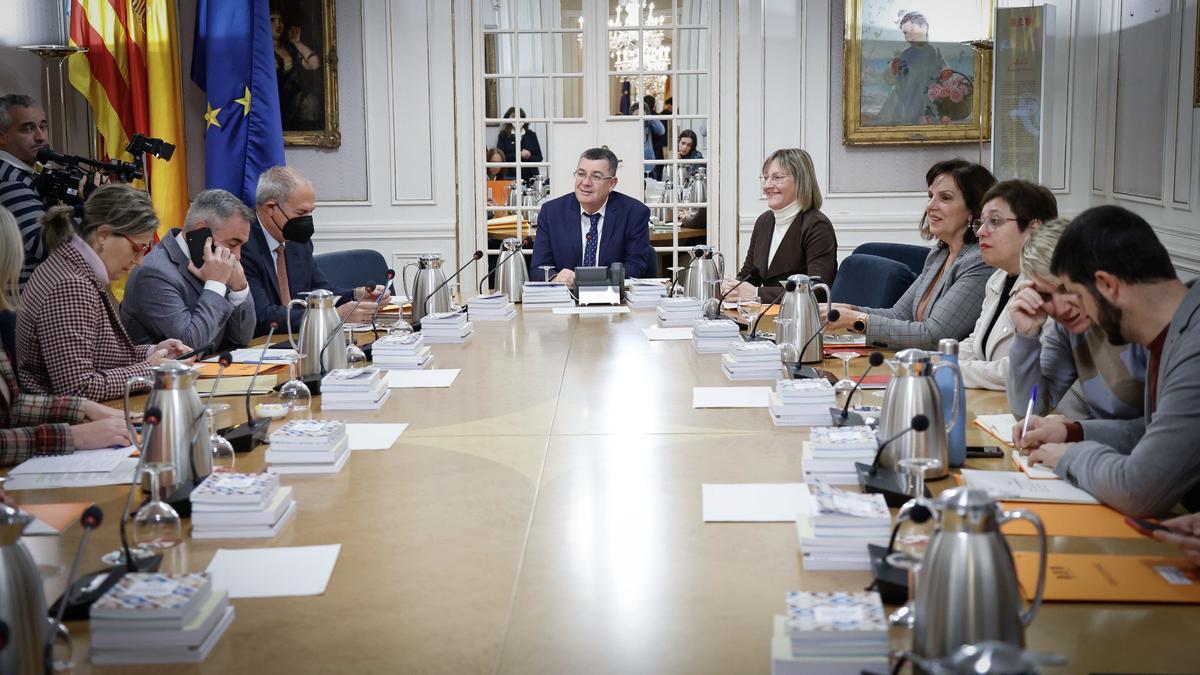 Imagen de la última junta de síndics celebrado en las Cortes Valencianas la semana pasada.