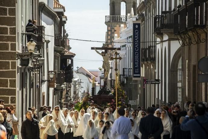 19.04.19. Las Palmas de Gran Canaria. SEMANA SANTA. Procesión de Las Mantillas en Vegueta.  Foto Quique Curbelo  | 19/04/2019 | Fotógrafo: Quique Curbelo