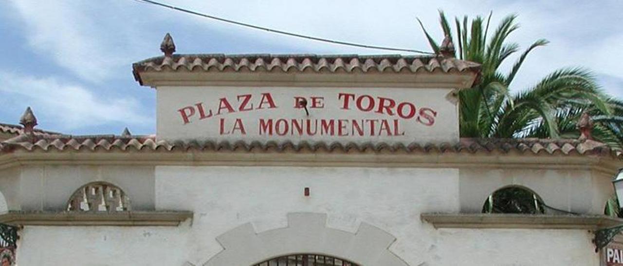 El municipio compró en 2010 la plaza de toros.