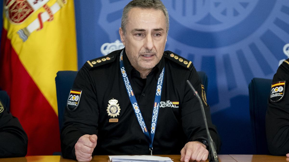 El comisario principal, jefe de la Unidad Central de Delincuencia Especializada y violenta (UDEV Central), José Ángel González Morán, durante una rueda de prensa en el Complejo Policial de Canillas, a 1 de marzo de 2024, en Madrid (España).