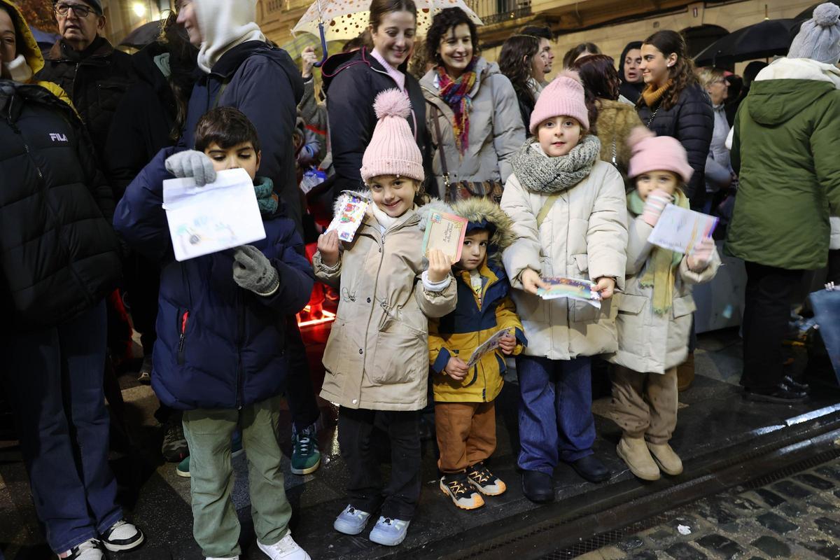 Las imágenes del Día de la Burrita y el Bando Real de Alcoy