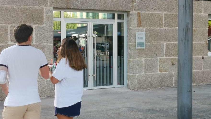 Oficina del ORAL en Cangas. // Gonzalo Núñez