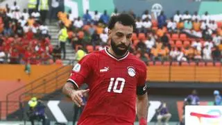 ¡Alarma Salah! Sustituido por lesión en la Copa África