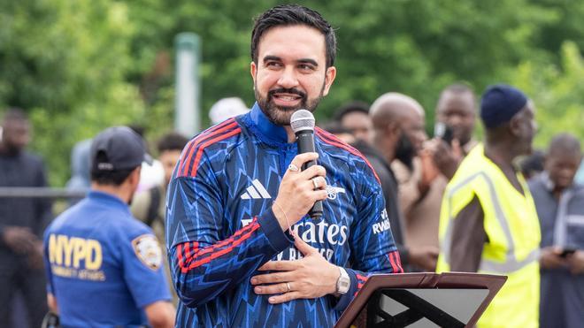Zohran Mamdani, alcalde de Nueva York, bromea sobre el Mundial: "No pondremos el autobús como Mourinho"