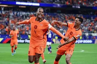 Países Bajos no puede con Japón en una frenética segunda mitad (2-2)