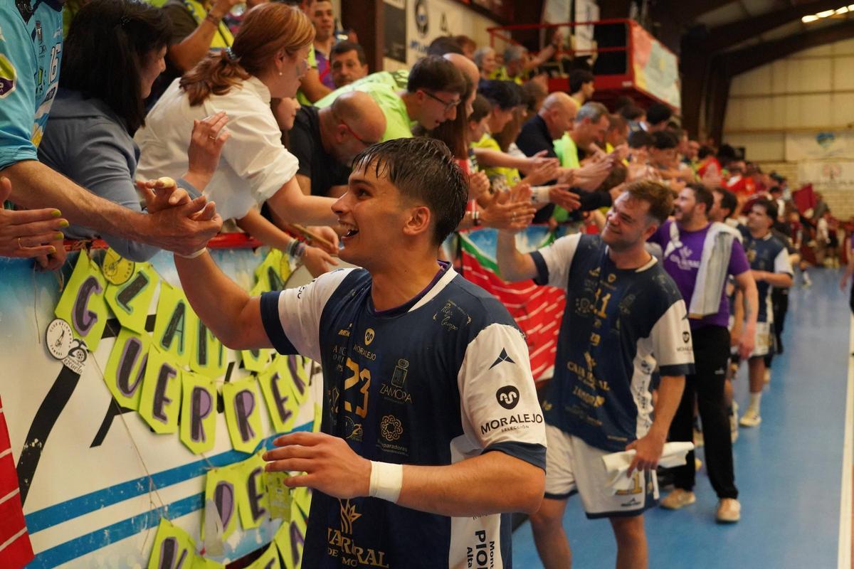 GALERÍA | Balonmano: Partido del BM Caja Rural Zamora contra el BM Romo