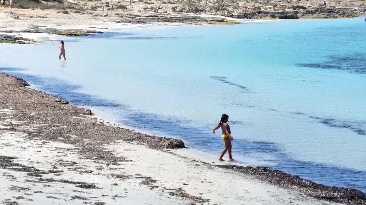 El 18 de mayo los formenterenses entran en fase 2: ya pueden bañarse en el mar. 