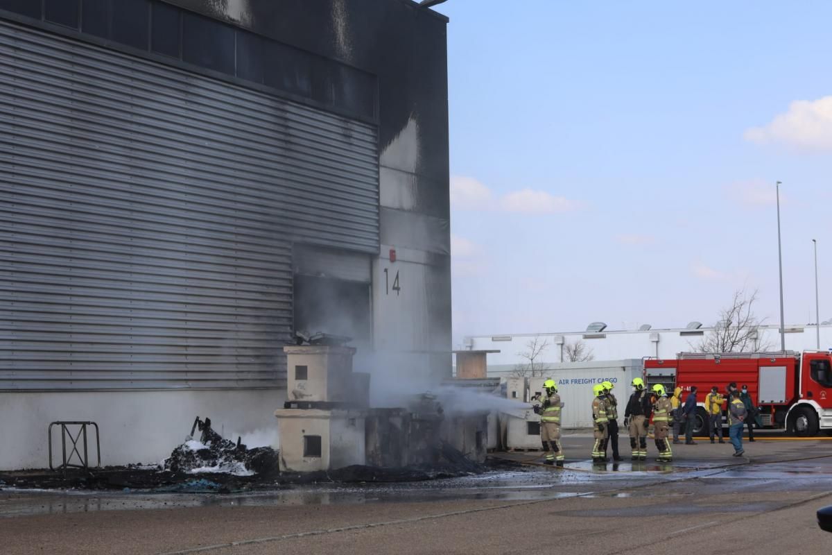 Incendio en una nave de Plaza