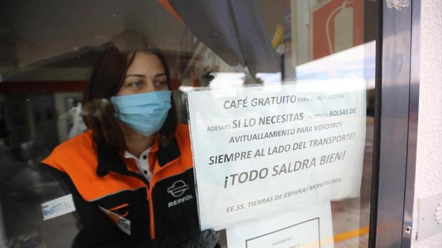 Coronavirus en Córdoba: pendientes de los trabajadores esenciales