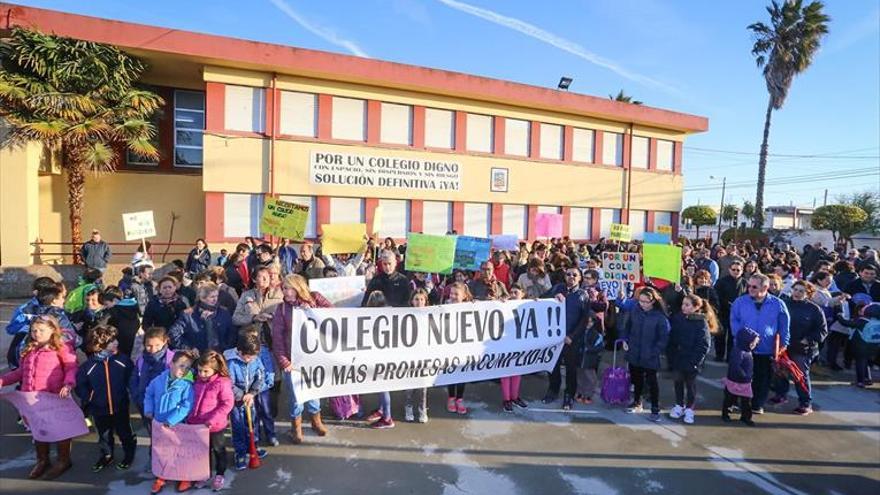 Educación invertirá 9,8 millones en los nuevos colegios de Gévora y Los Ángeles en Badajoz