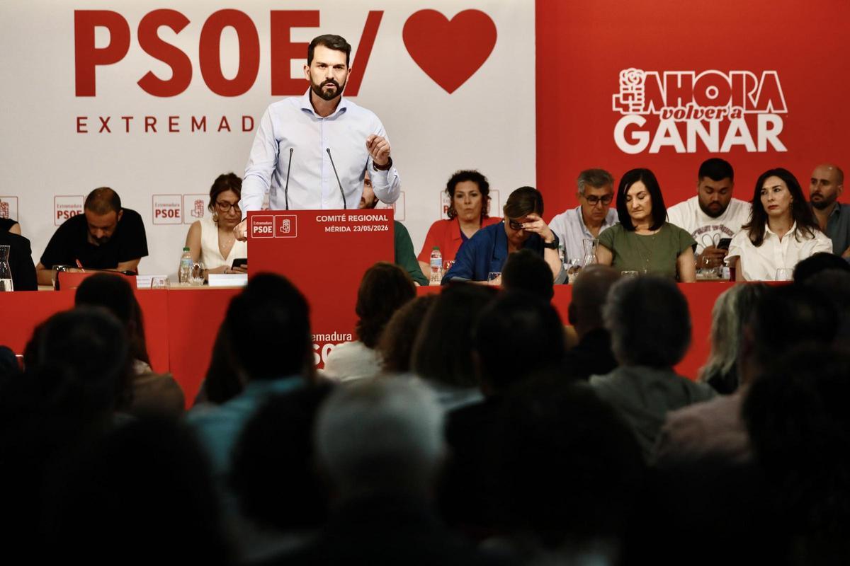 Álvaro Sánchez Cotrina, en su primera intervención ante el Comité Regional del PSOE de Extremadura.