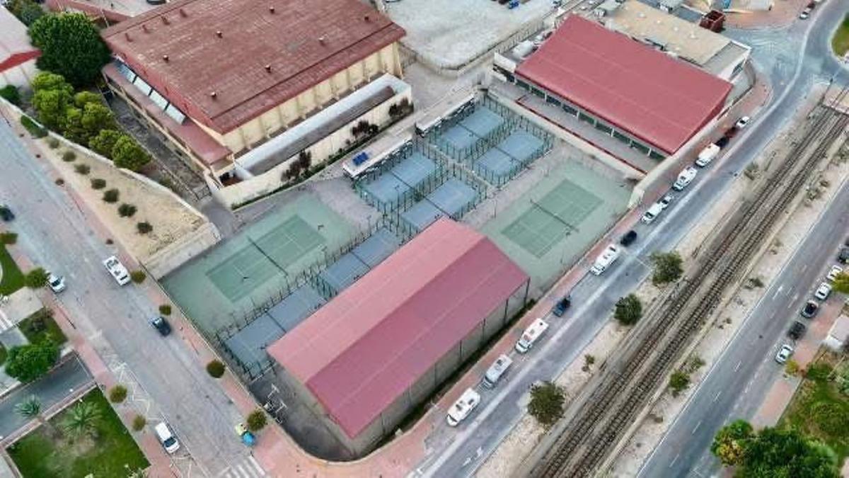 El complejo deportivo de El Campello, en una imagen aérea