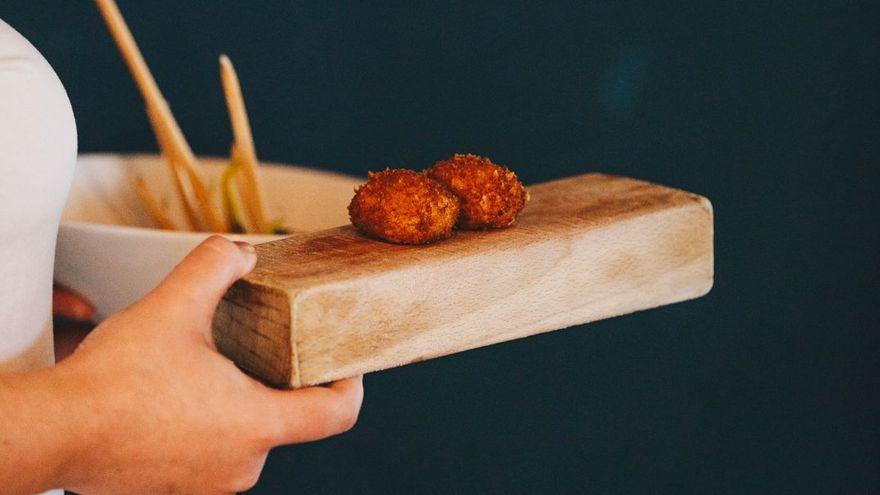 Las croquetas de jamón ibérico de Álex Ortiz.