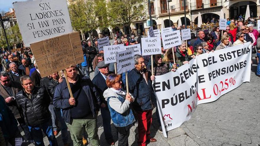 Los pensionistas extremeños, de nuevo a la calle