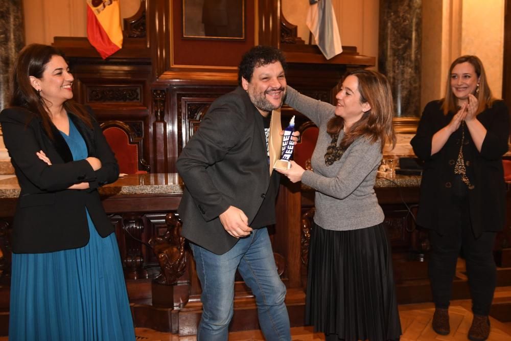 El periodista Rodri Suárez ha ganado la 79 edición del Premio Pérez Lugín, que este año llevaba como lema Periodismo y música: obligados a escucharse.