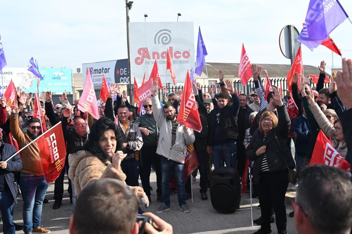 Protesta de los trabajadores de Analco en Elche