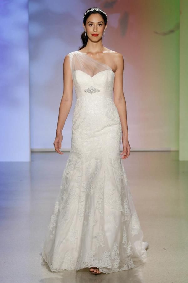 La princesa Pocahontas x Alfred Angelo