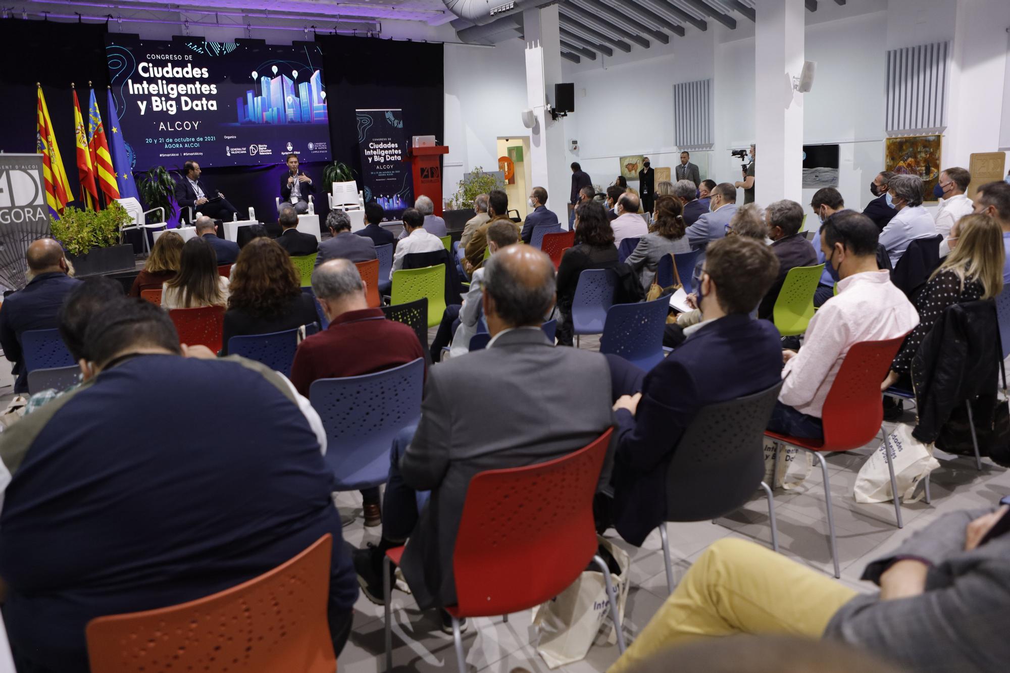 Alcoy celebra el primer Congreso «Ciudades Inteligentes y Big Data»