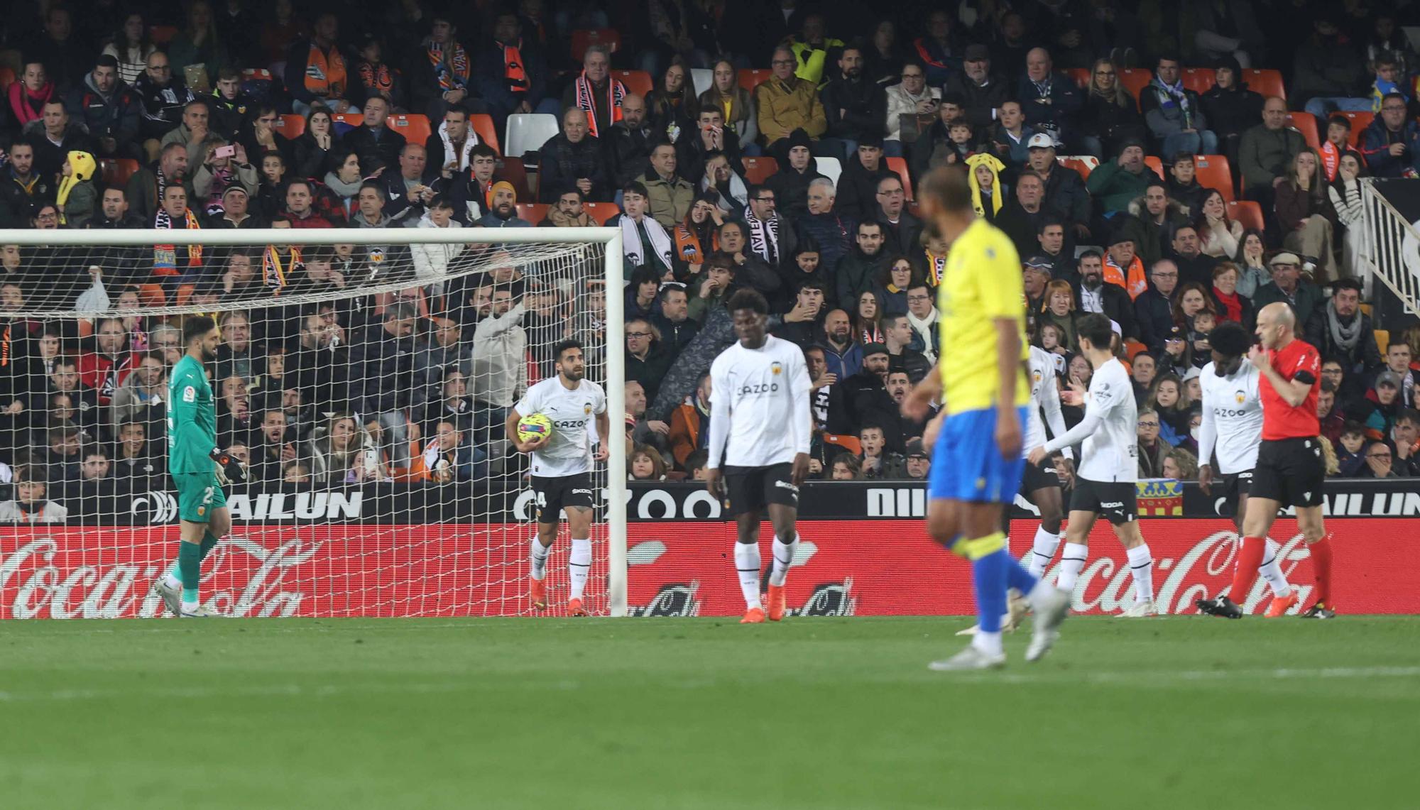 Valencia - Cádiz en imágenes