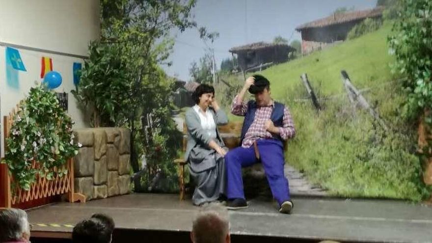 Una escena de la obra "Sainetes asturianos".