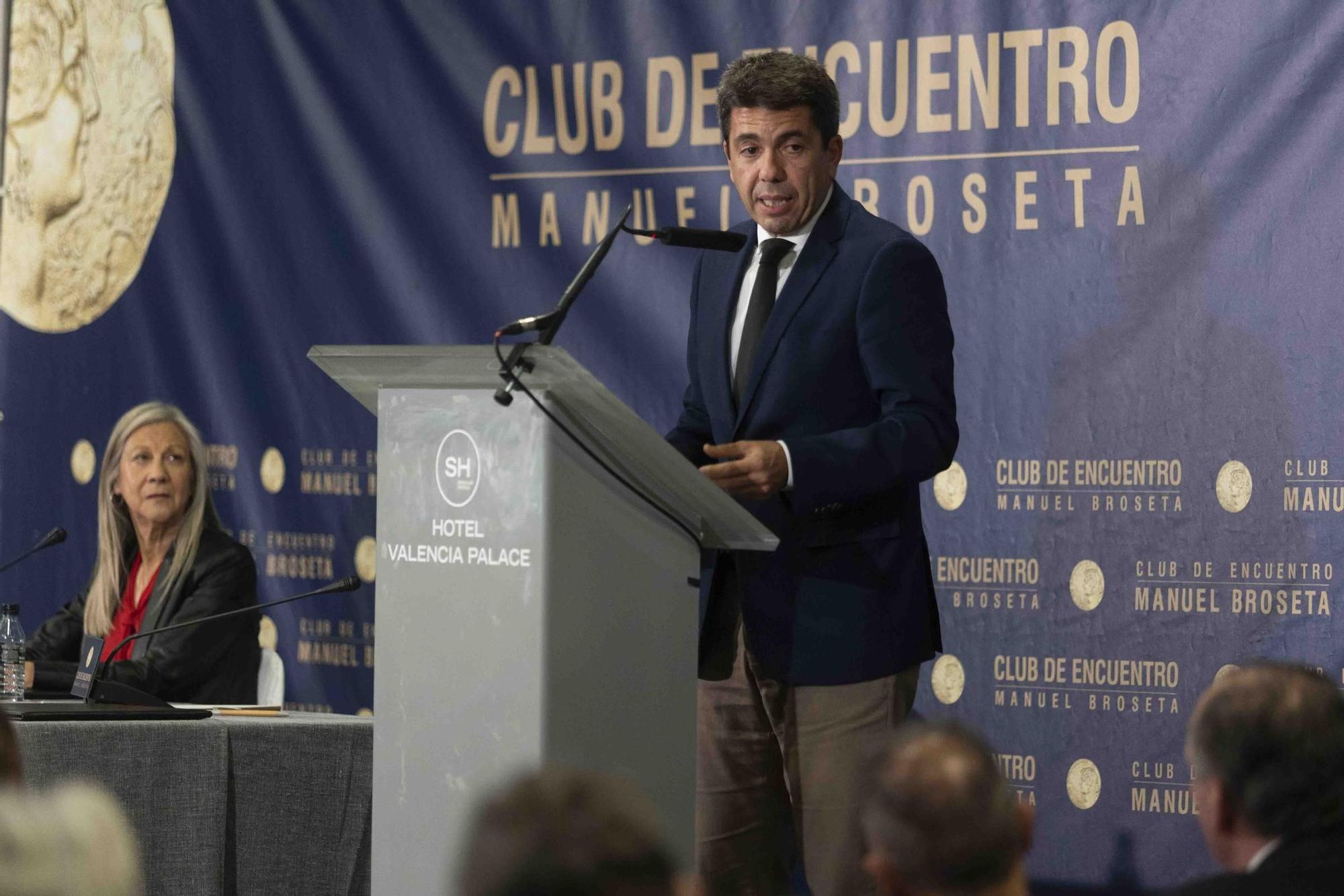 Mazón en el Club de Encuentro Manuel Broseta