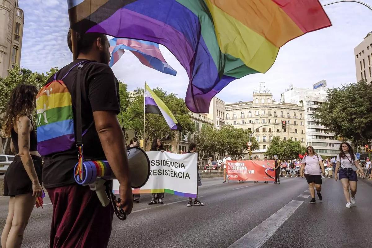 Pride Day 2026 auf Mallorca: Über 2.000 Menschen demonstrieren in Palma