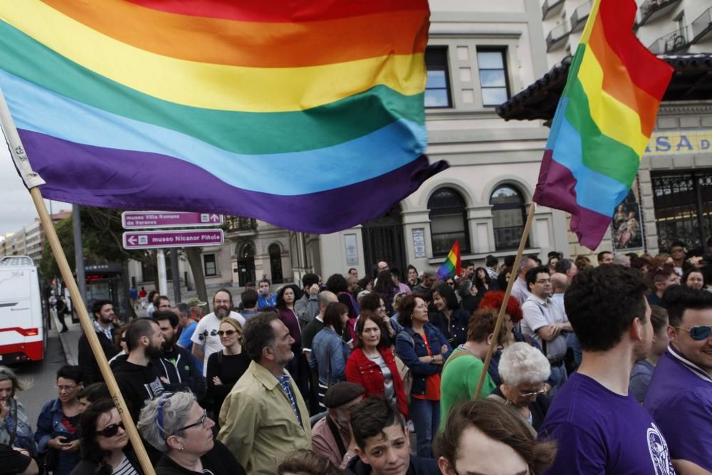 Asturias sale a la calle contra la homofobia