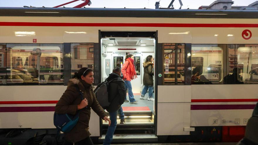 Huelga de maquinistas en Valencia: servicios mínimos en alta velocidad, Cercanías y media distancia