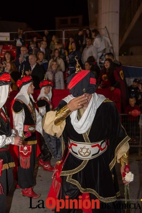 Desfile día 4 de mayo en Caravaca (Bando Moro paso