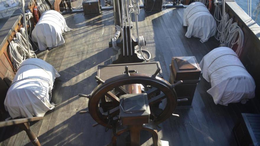 El Galeón Andalucía atraca en Cartagena