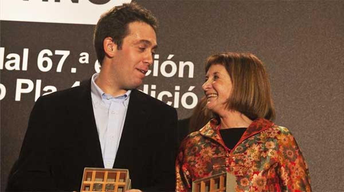 Alicia Giménez Bartlett guanya el Nadal amb una novel·la de maquis.