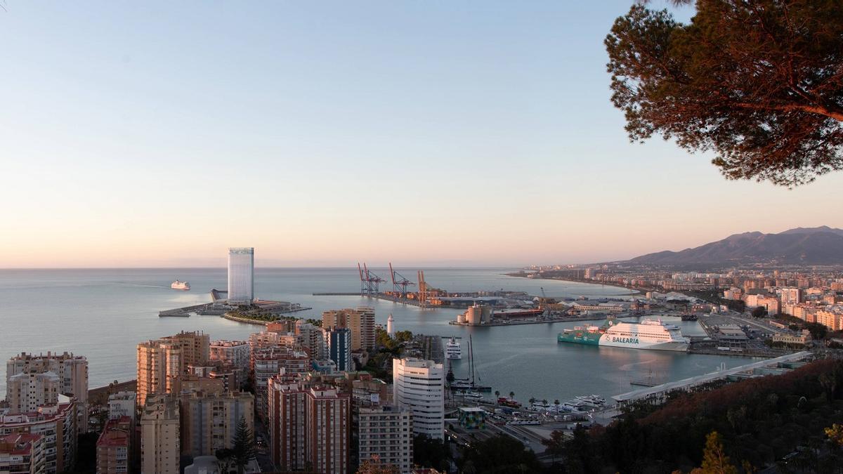 Infografía de la Torre del Puerto de Chipperfield desde Gibralfaro.