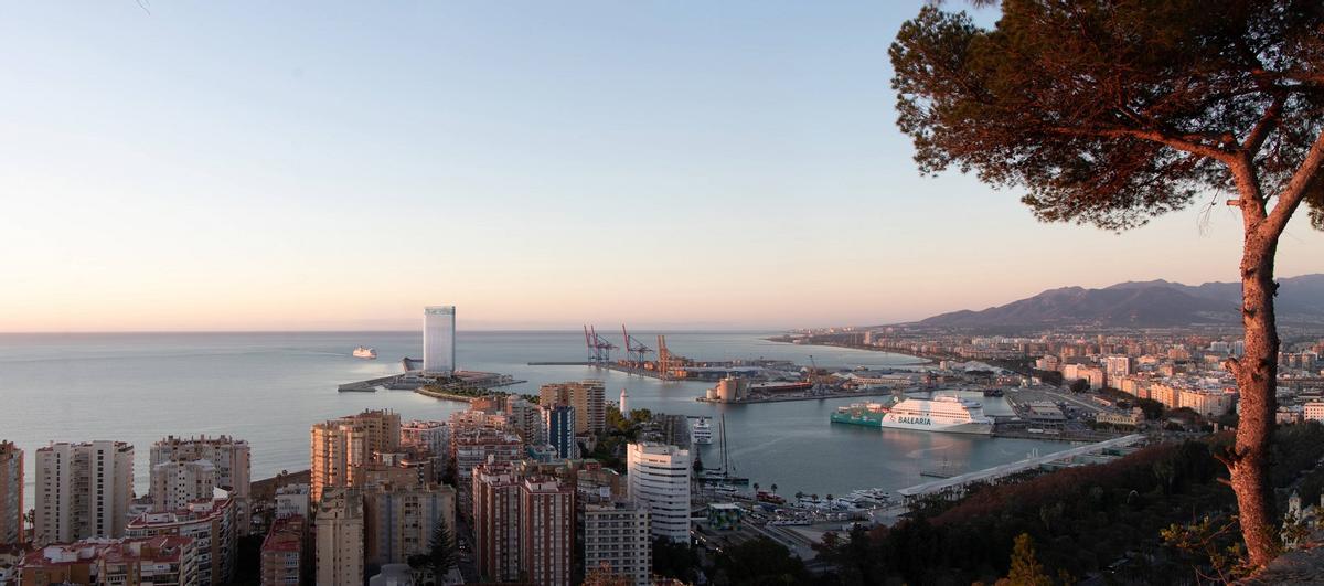 Infografía de la Torre del Puerto de Chipperfield desde Gibralfaro.